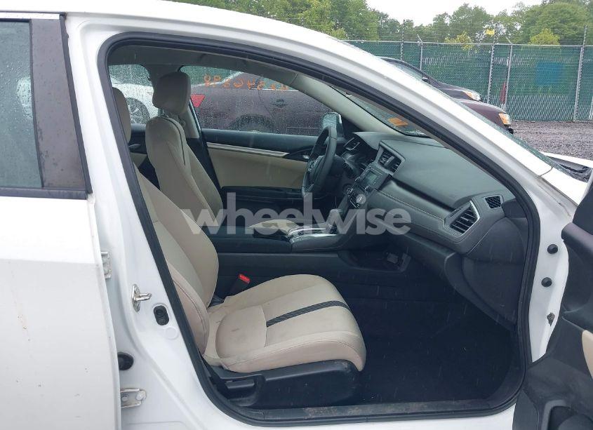 Photo 5 of 2016 Honda Civic LX (VIN 19XFC2F59GE042507)