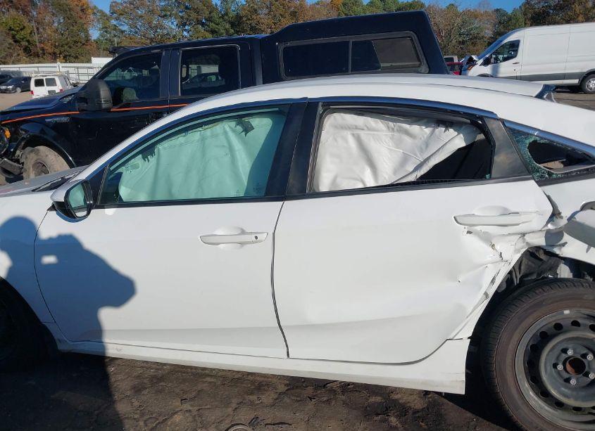 Photo 14 of 2016 Honda Civic LX (VIN 19XFC2F59GE062126)