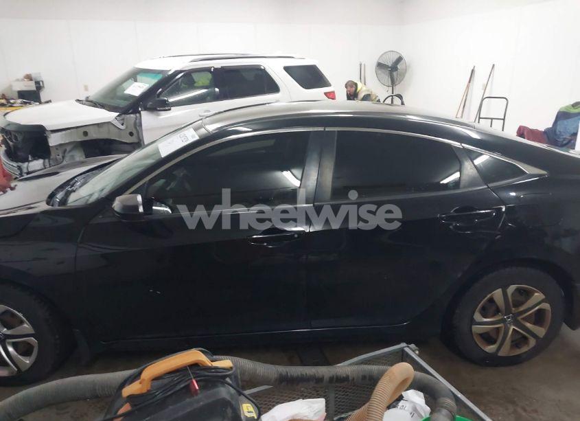 Photo 15 of 2016 Honda Civic LX (VIN 19XFC2F59GE076060)