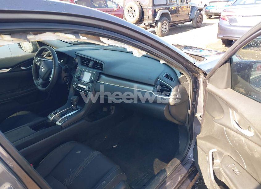 Photo 5 of 2016 Honda Civic LX (VIN 19XFC2F59GE247311)