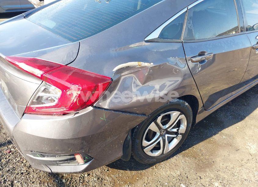 Photo 6 of 2016 Honda Civic LX (VIN 19XFC2F59GE247311)
