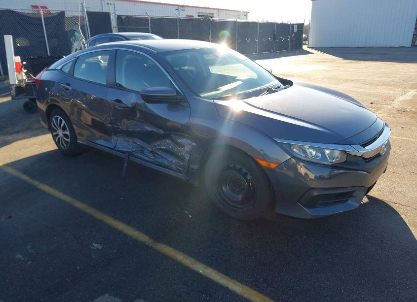 2017 Honda Civic LX (VIN 19XFC2F59HE018113) main photo
