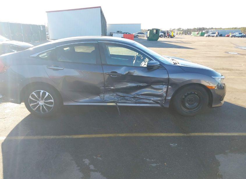 Photo 13 of 2017 Honda Civic LX (VIN 19XFC2F59HE018113)