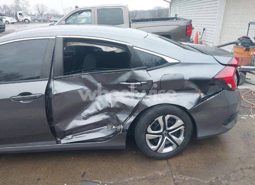 Photo 6 of 2017 Honda Civic LX (VIN 19XFC2F59HE036501)