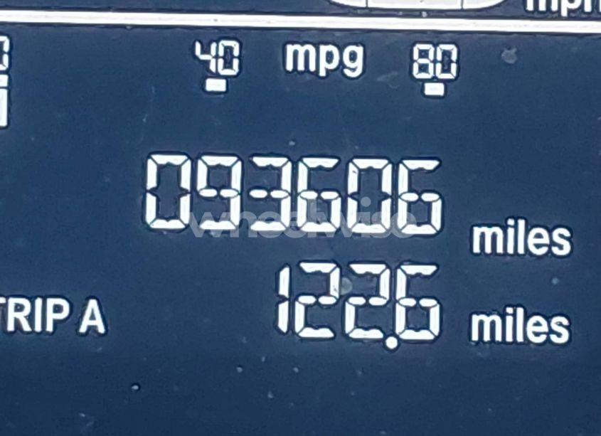 Photo 16 of 2017 Honda Civic LX (VIN 19XFC2F59HE038328)
