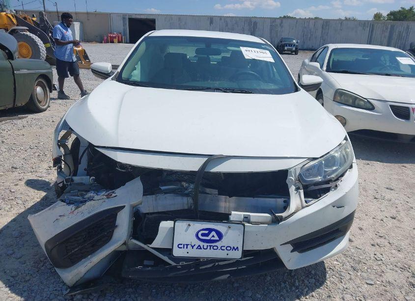 Photo 12 of 2017 Honda Civic LX (VIN 19XFC2F59HE058000)