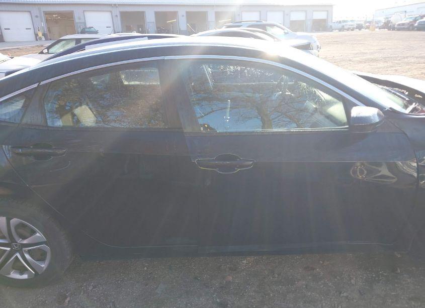 Photo 13 of 2017 Honda Civic LX (VIN 19XFC2F59HE060944)