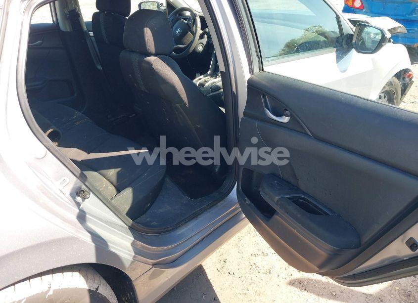 Photo 8 of 2018 Honda Civic LX (VIN 19XFC2F59JE011135)