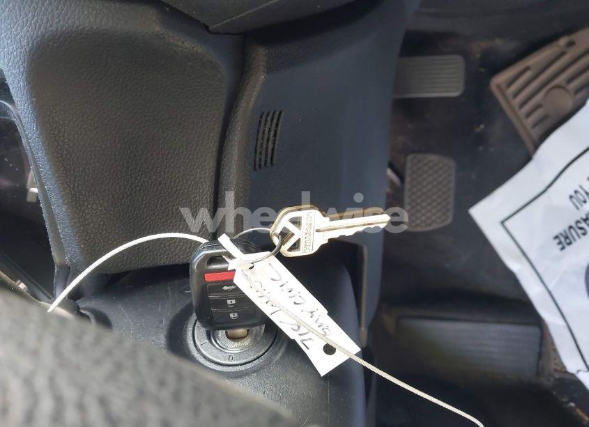 Photo 11 of 2018 Honda Civic LX (VIN 19XFC2F59JE024256)