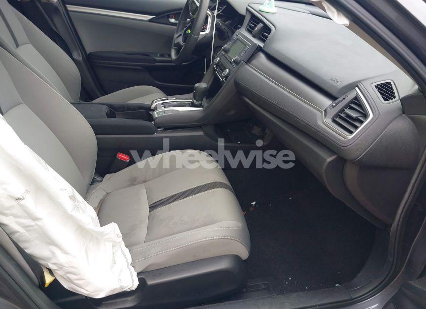 Photo 5 of 2018 Honda Civic LX (VIN 19XFC2F59JE043406)