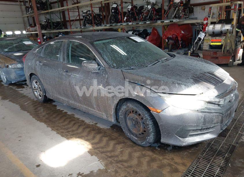 2016 Honda Civic LX (VIN 19XFC2F5XGE011296) main photo
