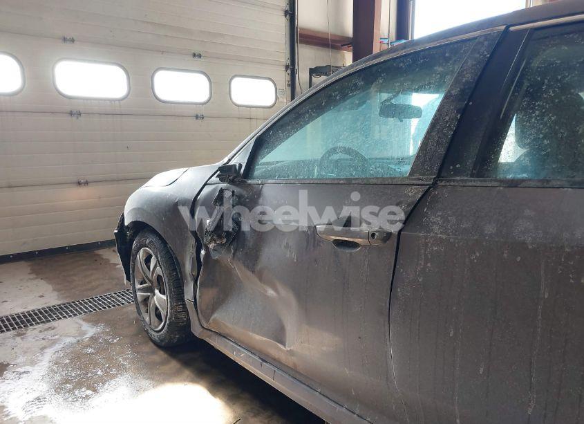 Photo 18 of 2016 Honda Civic LX (VIN 19XFC2F5XGE011296)