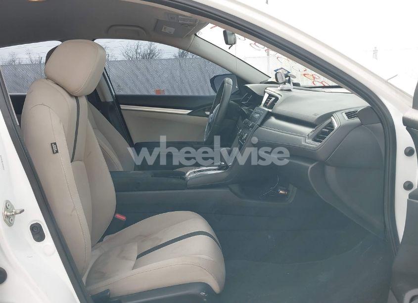 Photo 5 of 2016 Honda Civic LX (VIN 19XFC2F5XGE020273)