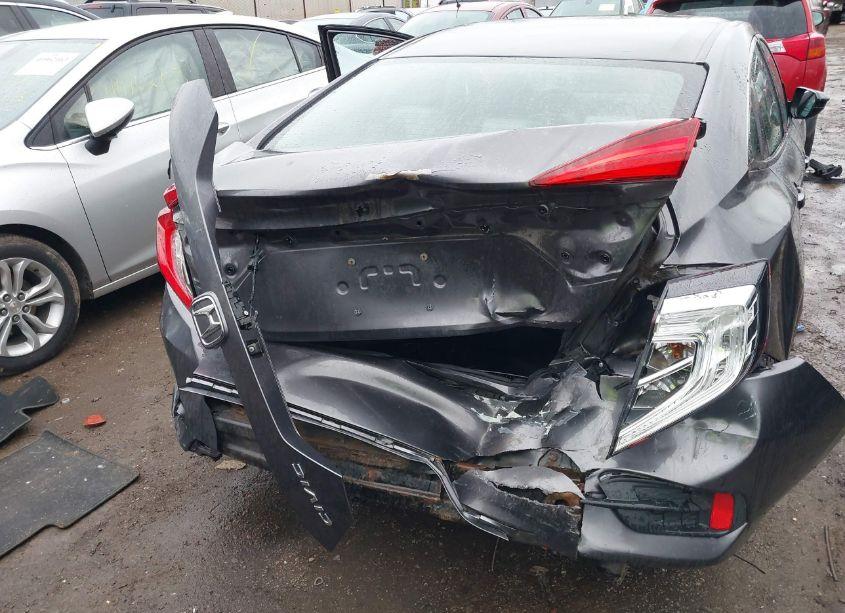 Photo 6 of 2016 Honda Civic LX (VIN 19XFC2F5XGE030558)