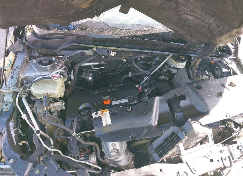 Photo 10 of 2016 Honda Civic LX (VIN 19XFC2F5XGE075872)
