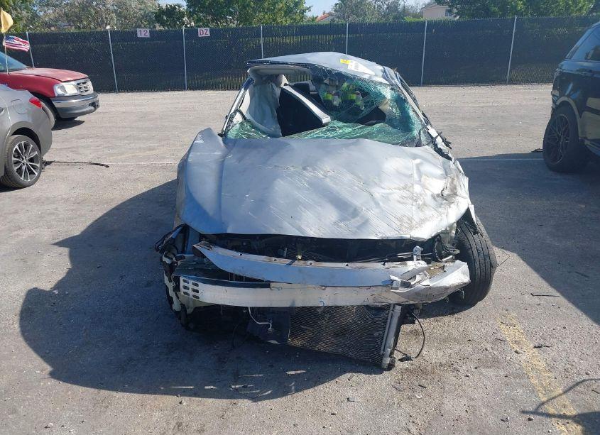 Photo 6 of 2016 Honda Civic LX (VIN 19XFC2F5XGE075872)