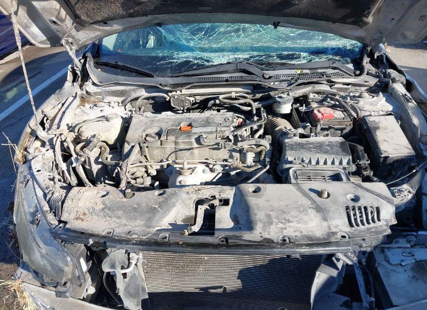 Photo 10 of 2016 Honda Civic LX (VIN 19XFC2F5XGE099265)