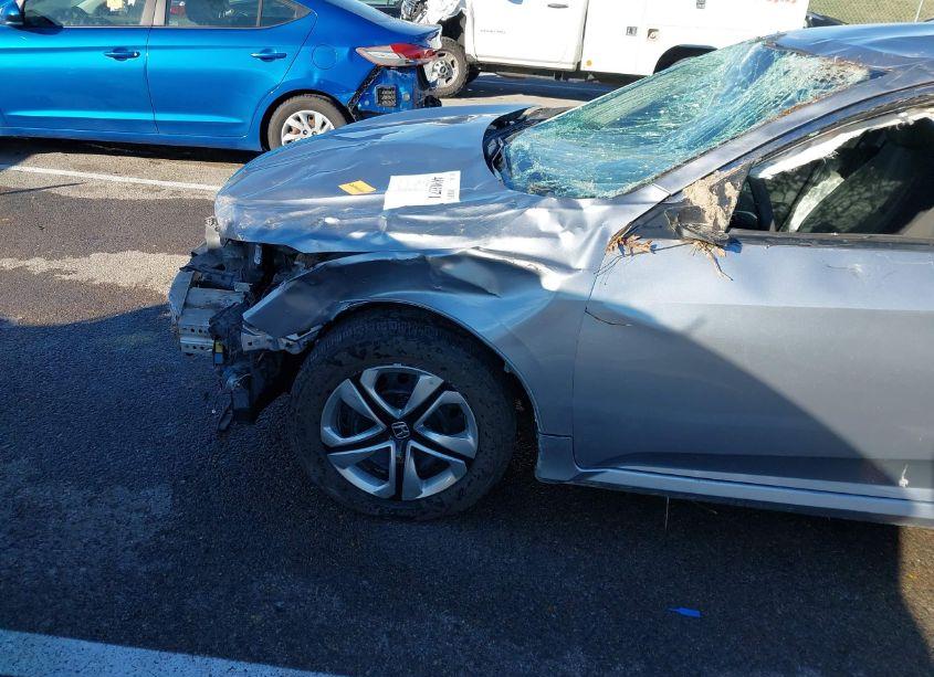 Photo 13 of 2016 Honda Civic LX (VIN 19XFC2F5XGE099265)