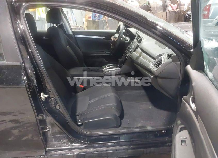 Photo 5 of 2016 Honda Civic LX (VIN 19XFC2F5XGE200501)