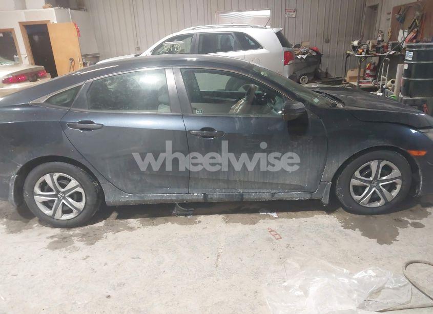 Photo 13 of 2016 Honda Civic LX (VIN 19XFC2F5XGE203978)