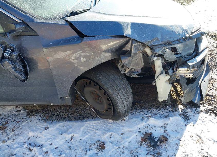 Photo 18 of 2016 Honda Civic LX (VIN 19XFC2F5XGE213443)