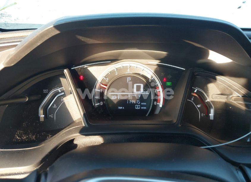 Photo 7 of 2017 Honda Civic LX (VIN 19XFC2F5XHE011249)