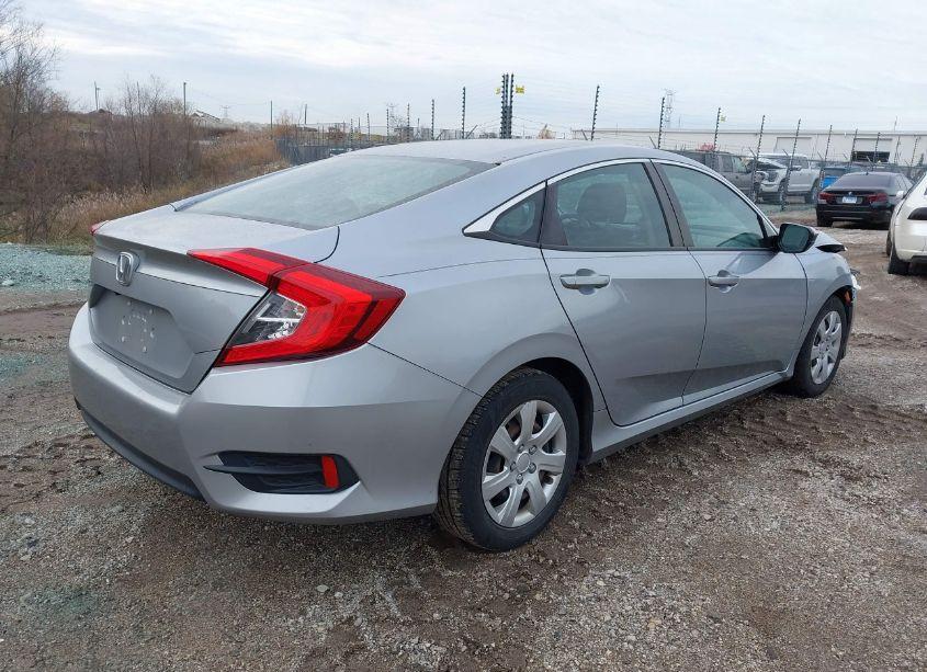 Photo 4 of 2017 Honda Civic LX (VIN 19XFC2F5XHE020548)