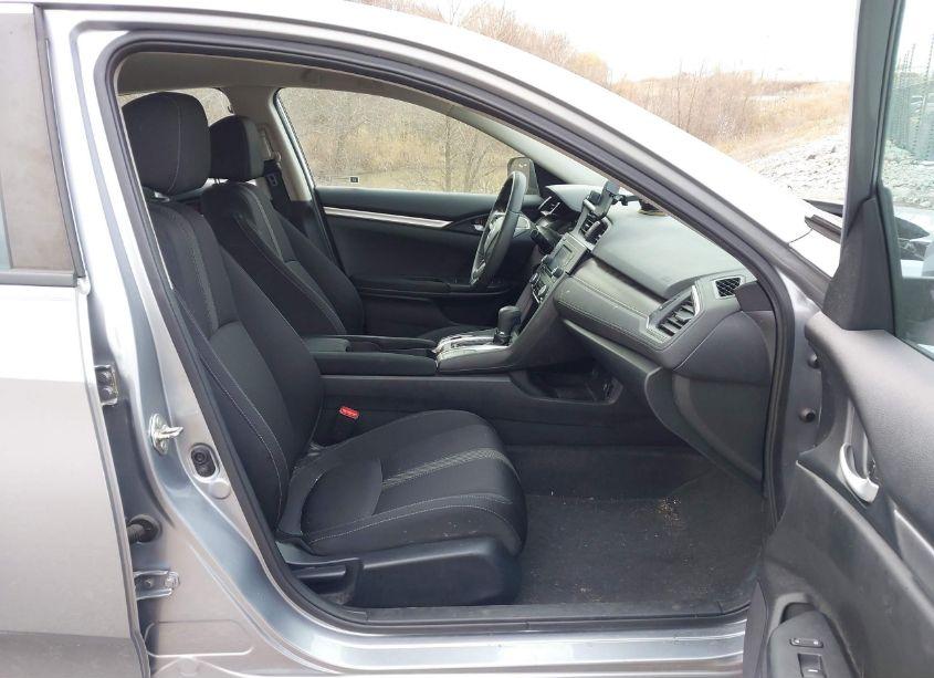 Photo 5 of 2017 Honda Civic LX (VIN 19XFC2F5XHE020548)
