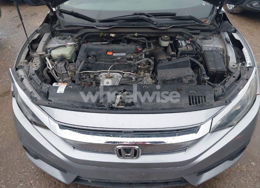 Photo 10 of 2017 Honda Civic LX (VIN 19XFC2F5XHE038810)
