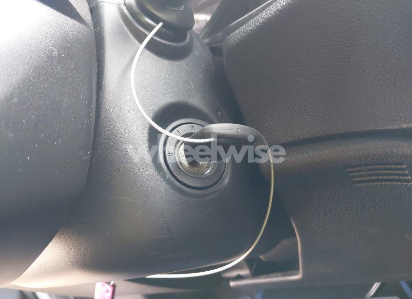 Photo 11 of 2017 Honda Civic LX (VIN 19XFC2F5XHE038810)