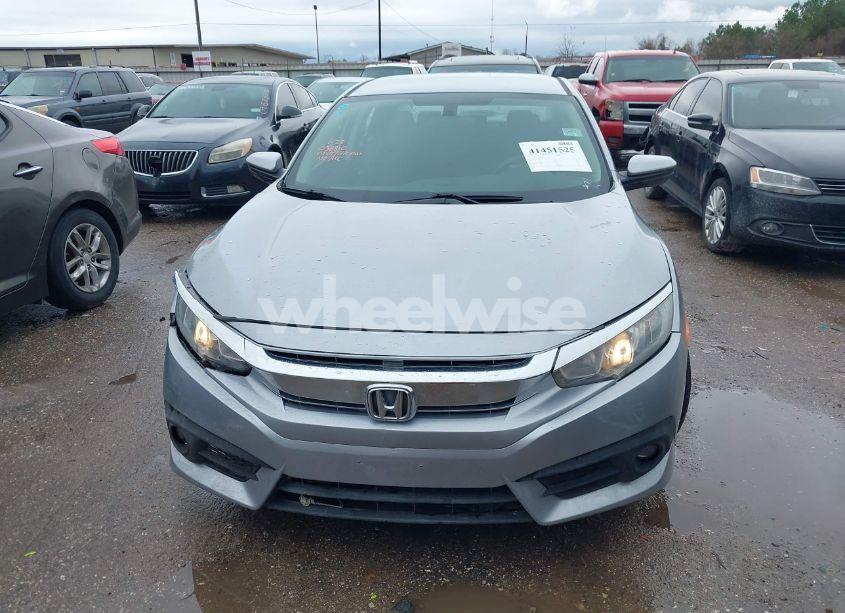 Photo 12 of 2017 Honda Civic LX (VIN 19XFC2F5XHE038810)