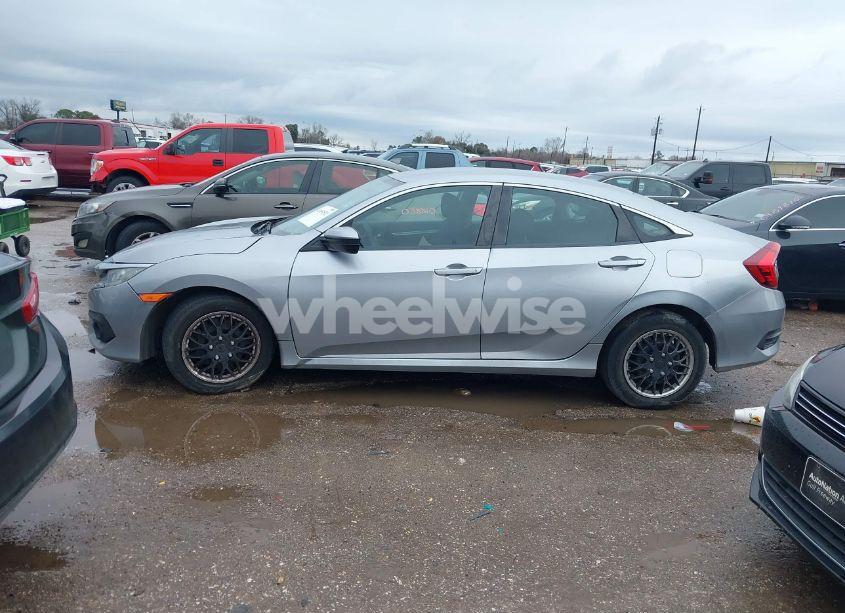 Photo 14 of 2017 Honda Civic LX (VIN 19XFC2F5XHE038810)