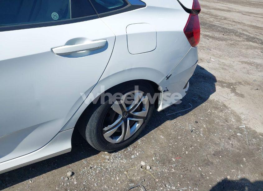 Photo 17 of 2017 Honda Civic LX (VIN 19XFC2F5XHE043571)