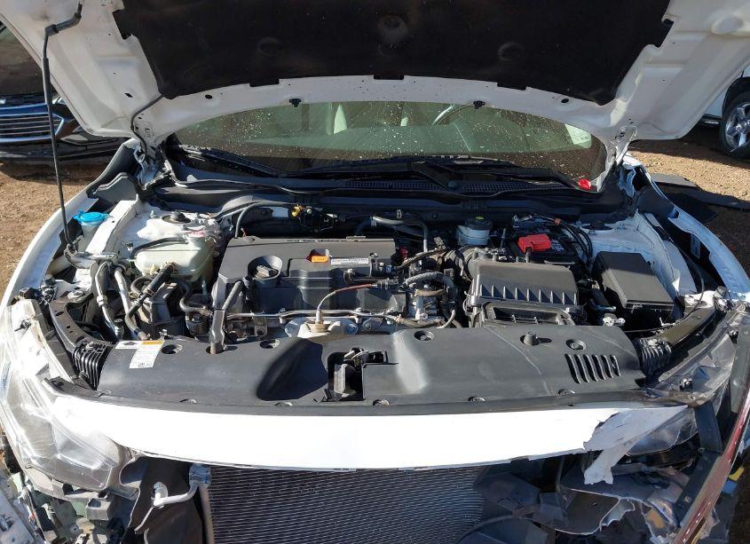 Photo 10 of 2017 Honda Civic LX (VIN 19XFC2F5XHE072634)