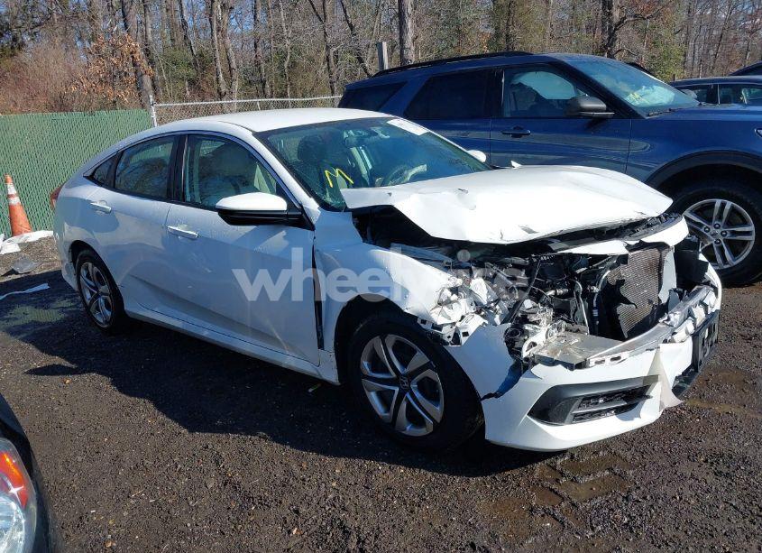2017 Honda Civic LX (VIN 19XFC2F5XHE209197) main photo