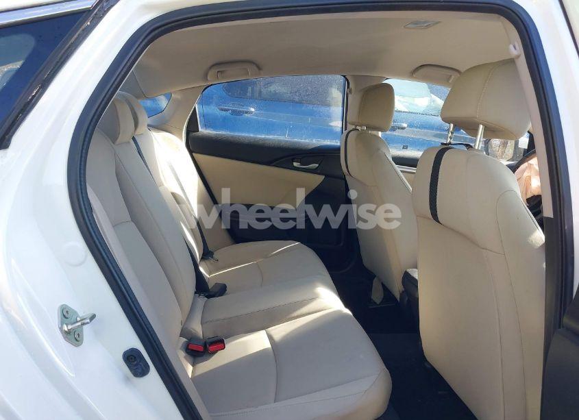 Photo 8 of 2017 Honda Civic LX (VIN 19XFC2F5XHE209197)
