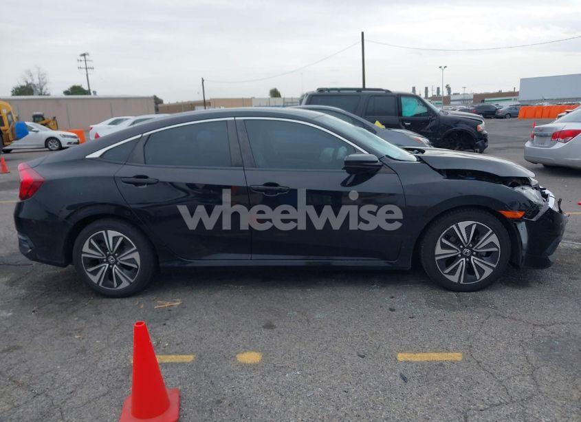 Photo 13 of 2017 Honda Civic LX (VIN 19XFC2F5XHE210799)