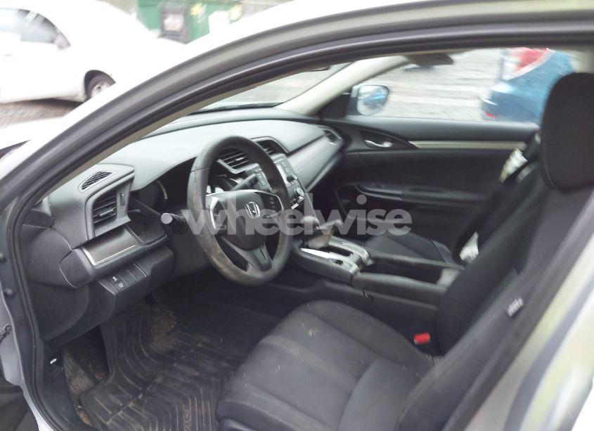 Photo 5 of 2017 Honda Civic LX (VIN 19XFC2F5XHE226436)