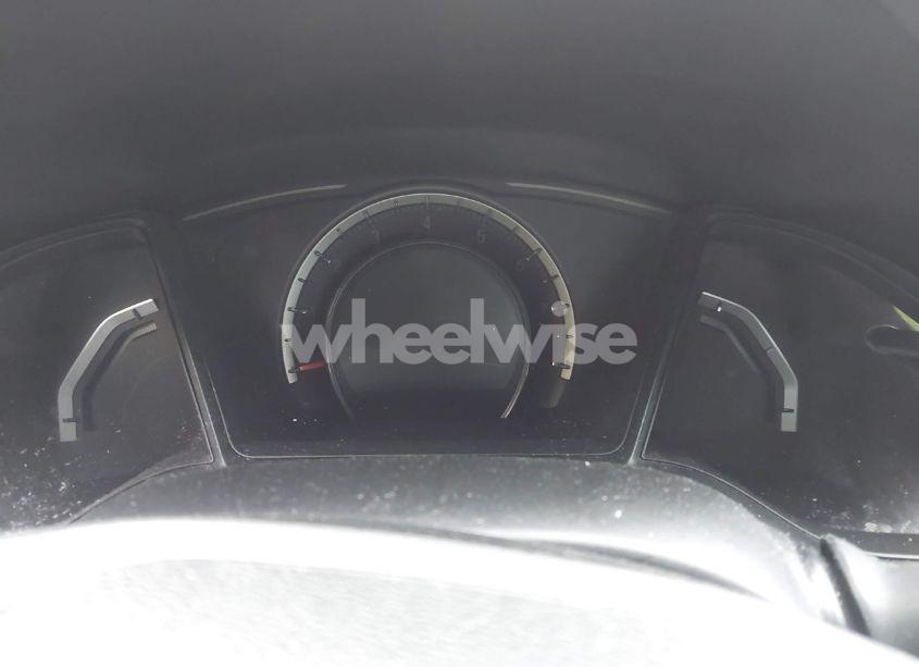 Photo 7 of 2017 Honda Civic LX (VIN 19XFC2F5XHE226436)