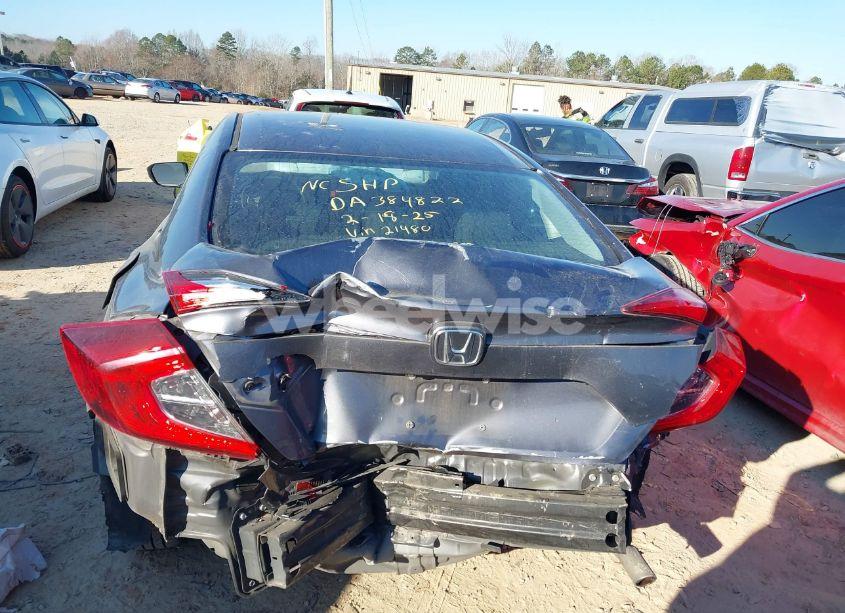 Photo 16 of 2018 Honda Civic LX (VIN 19XFC2F5XJE021480)