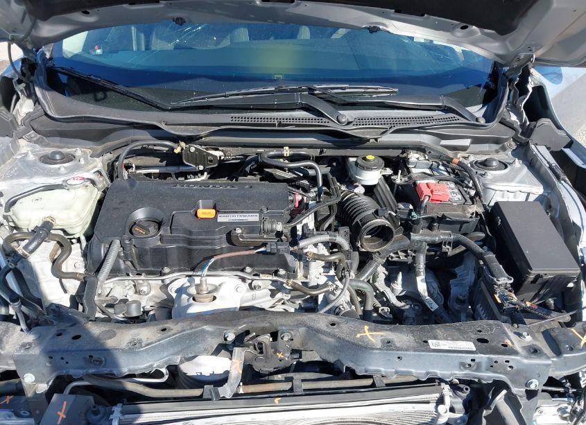 Photo 10 of 2018 Honda Civic LX (VIN 19XFC2F5XJE041437)