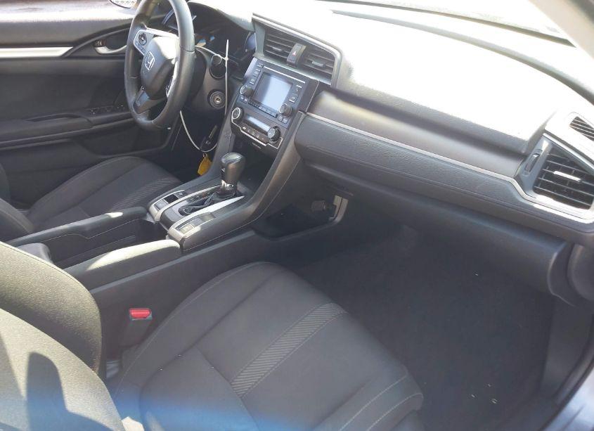 Photo 5 of 2018 Honda Civic LX (VIN 19XFC2F5XJE041437)