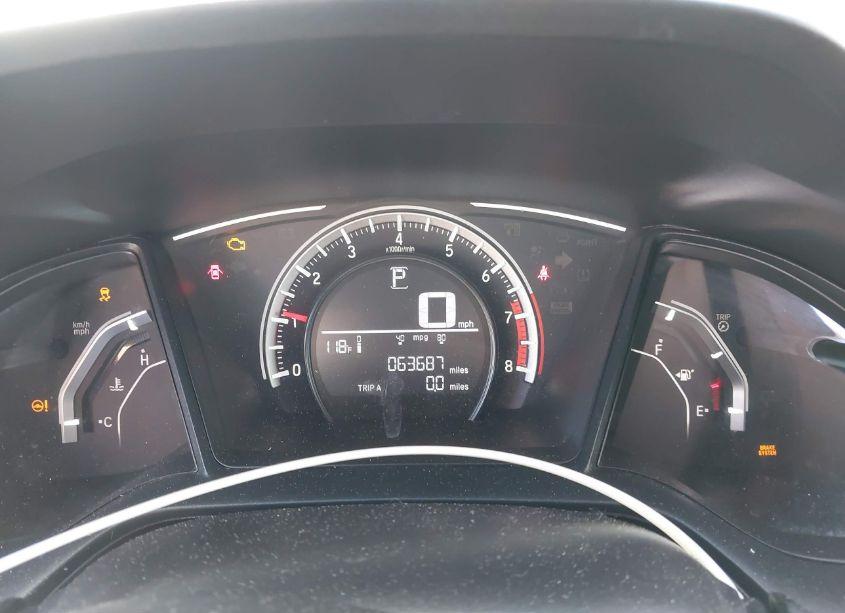 Photo 7 of 2018 Honda Civic LX (VIN 19XFC2F5XJE041437)