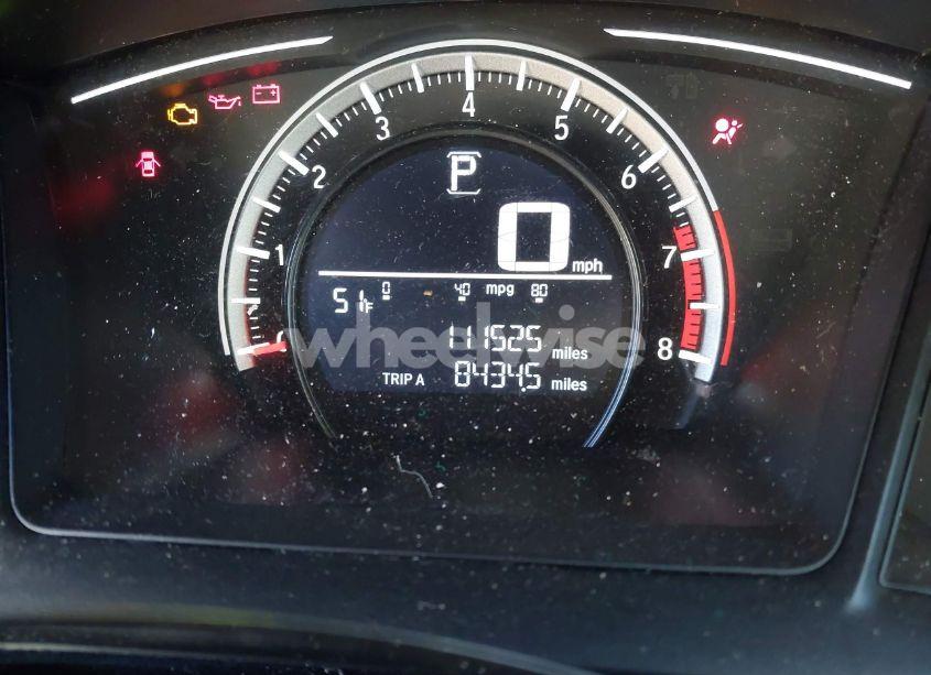 Photo 15 of 2018 Honda Civic LX (VIN 19XFC2F5XJE041454)