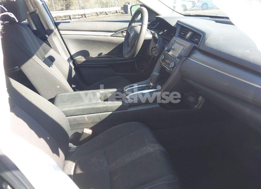 Photo 5 of 2018 Honda Civic LX (VIN 19XFC2F5XJE041454)