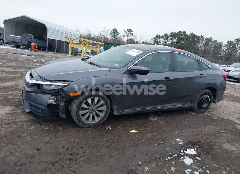 Photo 14 of 2018 Honda Civic LX (VIN 19XFC2F5XJE203969)
