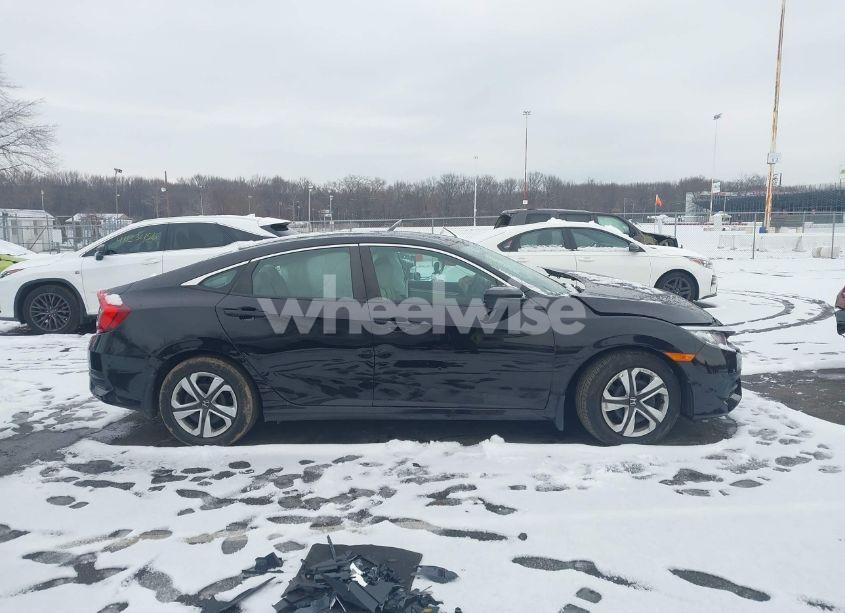 Photo 13 of 2018 Honda Civic LX (VIN 19XFC2F5XJE209626)
