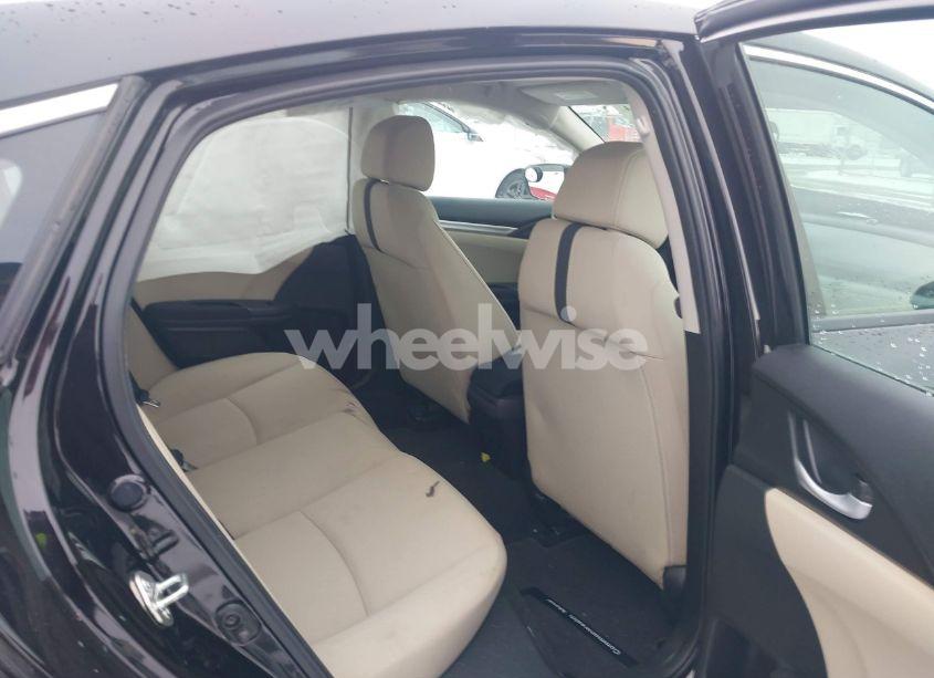 Photo 8 of 2018 Honda Civic LX (VIN 19XFC2F5XJE209626)