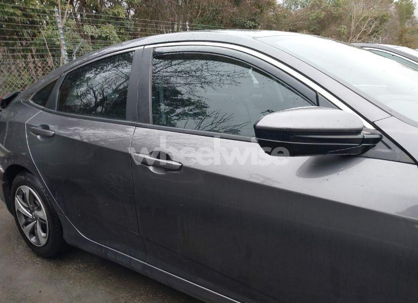 Photo 13 of 2019 Honda Civic LX (VIN 19XFC2F60KE027475)