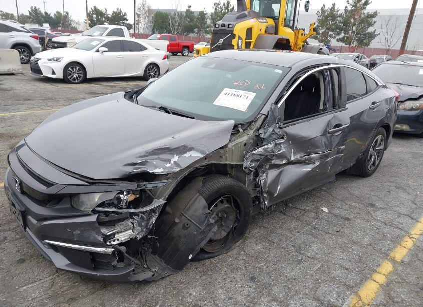 Photo 17 of 2019 Honda Civic LX (VIN 19XFC2F60KE201254)